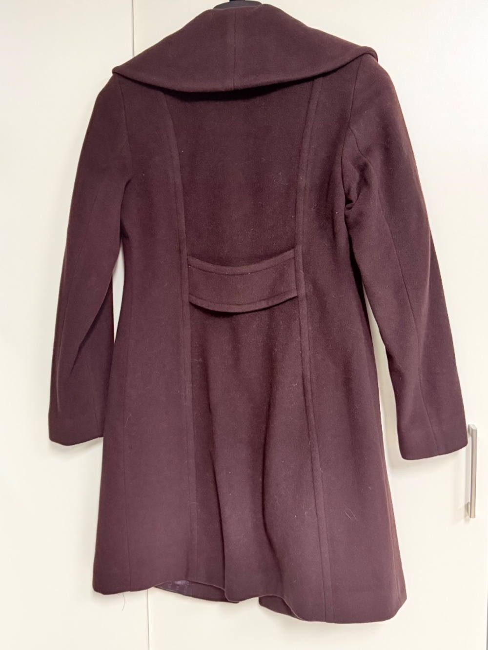 Anne Klein Wine/Burgundy Wool Blend A-Line Coat, Size 4 - like new - Picture 5 of 12